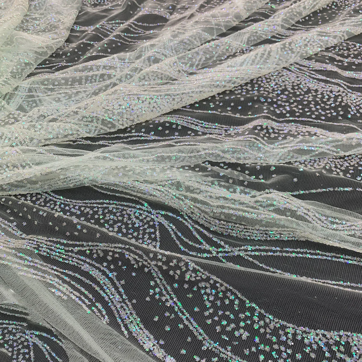 

Luxury Fashion Design French Yellow Glitter Glued Lace Fabric 5 Yards Cyan Wedding Party Women Dress Nigerian Sequins Mesh Tulle