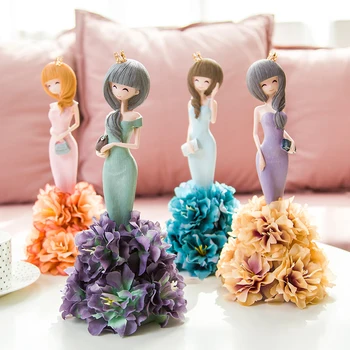 

CUTE GIRL LIVING ROOM DECORATION ORNAMENT CRAFTS CREATIVE HOME DECORATION ACCESSORIES LADY FIGURINE NORDIC STYLE HOME DECOR