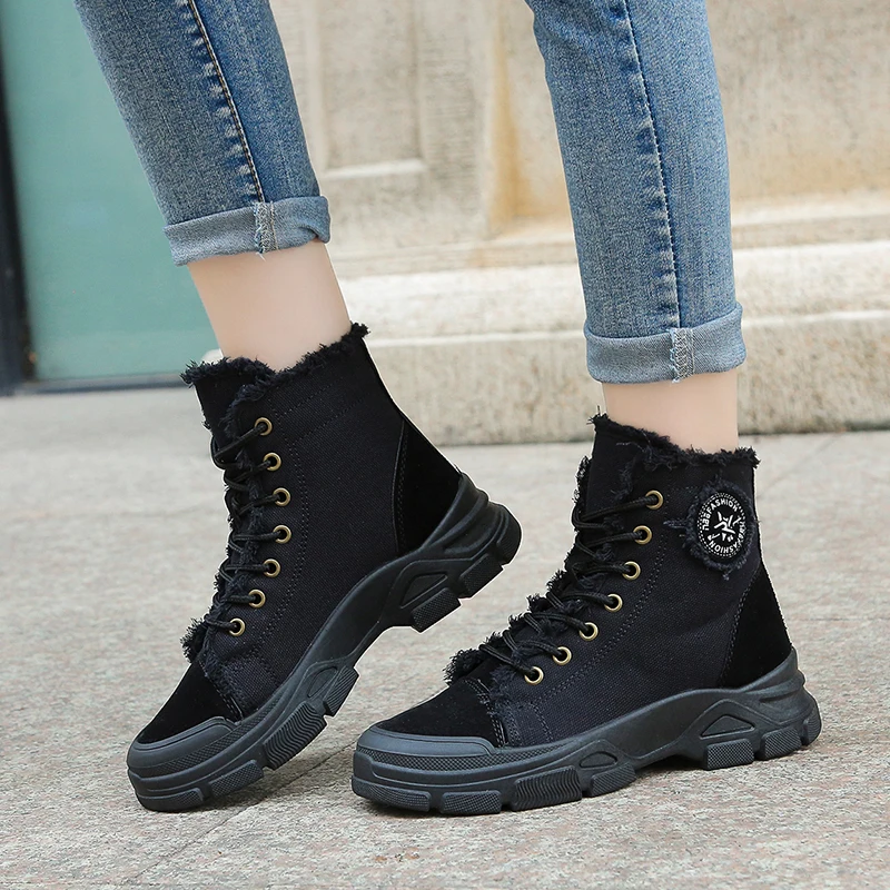 

YRRFUOT Women Casual Short Boots Outdoor Comfortable Solf Woman Fashion Vulcanized Shoes Zapatos Mujer Women Short Boots Trend