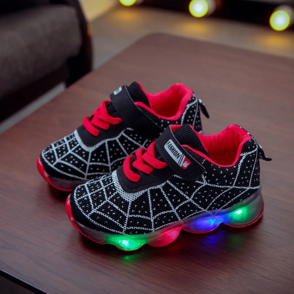 Новинка; Весенняя детская обувь с человеком-пауком; светильник; детская обувь с подсветкой; Светящиеся кроссовки для маленьких девочек; нескользящая обувь;# C - Цвет: Черный