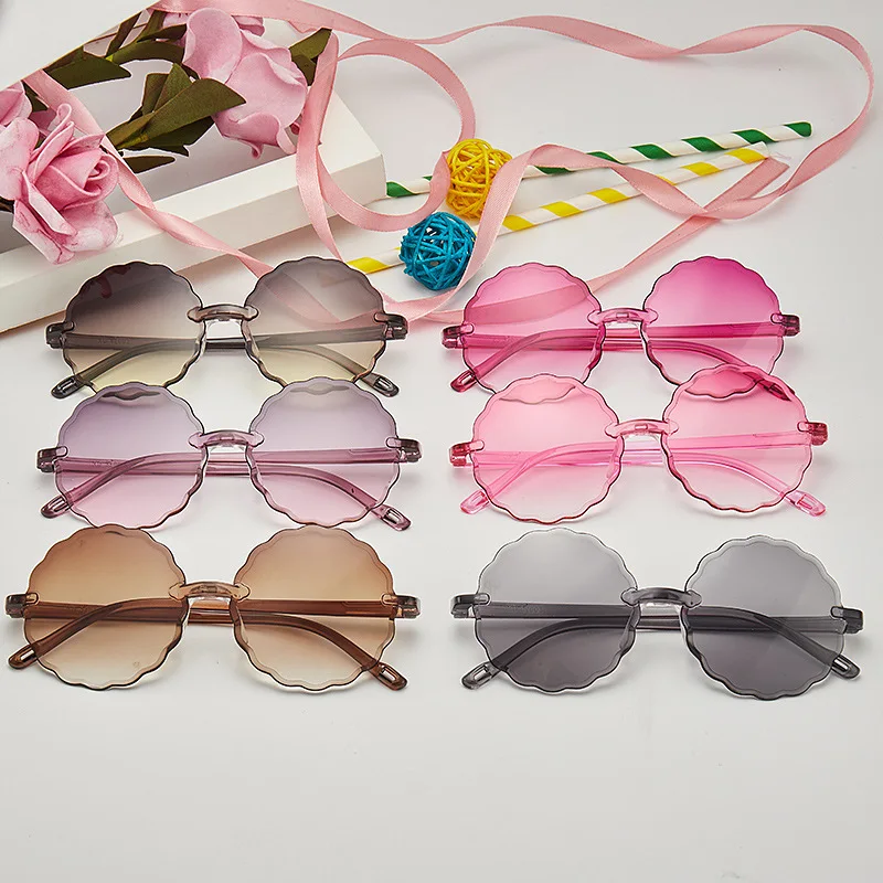 trendy sunglasses for girls