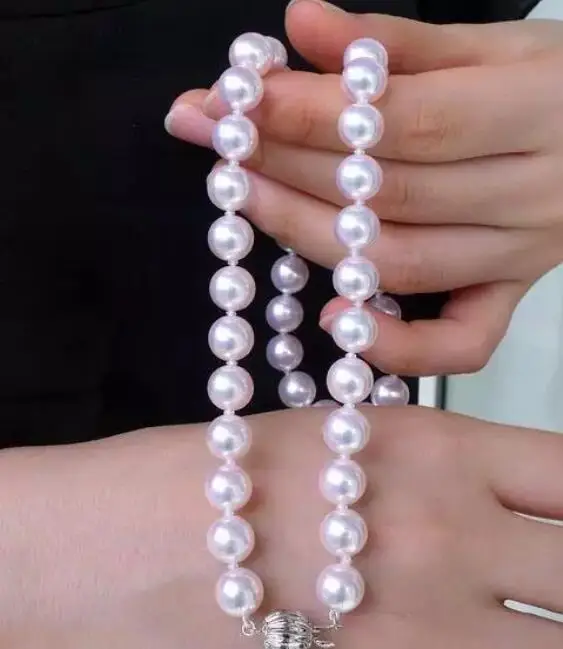 

Rare fine 7-8mm White Unusual Pearl Necklace disc Clasp 18 "