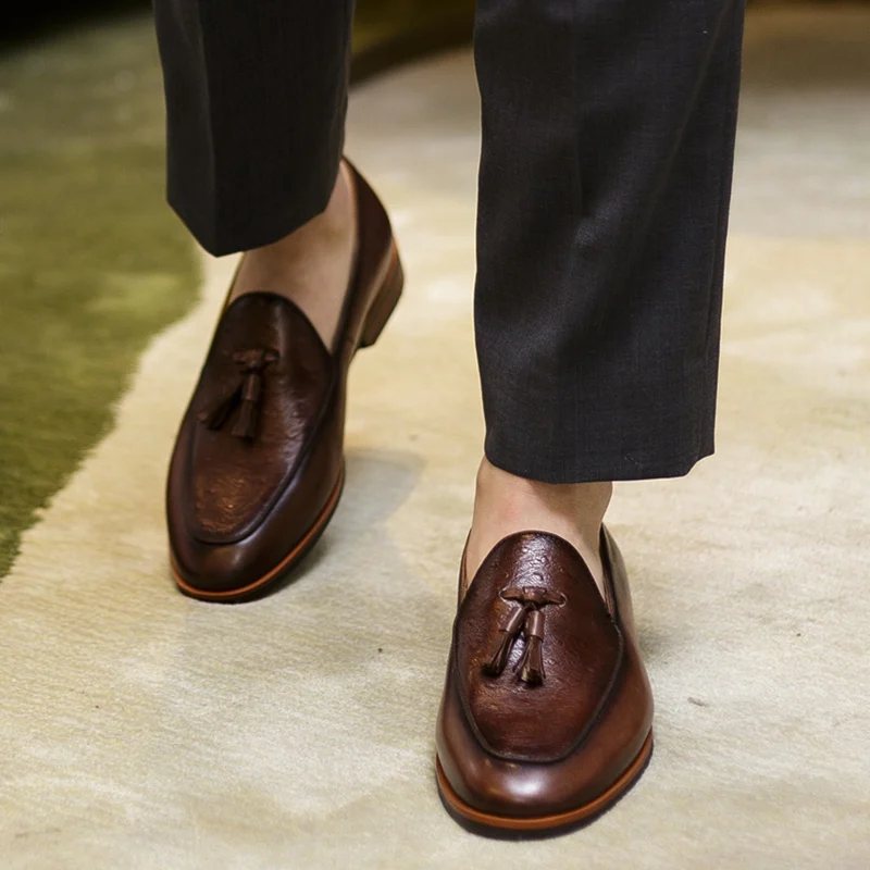 Luxury Round Toe Slip on Man Heels Comfortable Shoes Genuine Leather Ostrich Pattern Loafers Handmade Men's Tassels Flats NHS115