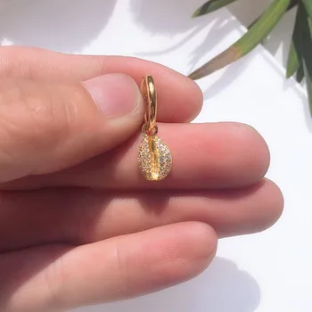 

Baoyocn 925 Sterling Silver 1 PC Yellow Gold Color Mono Toi Et Moi Conch Seashell Earring Cubic Zirconia Women Fashion Jewelry