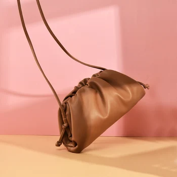 

2019 Luxury handbag Designer Soft leather bag OL banquet Hand grab Clutch bag Women's messenger bag Fashion Shoulder Bag Female