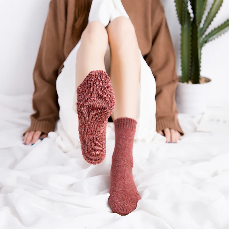 Новые зимние модные толстые женские носки в стиле ретро, шерстяные носки, теплые зимние удобные носки