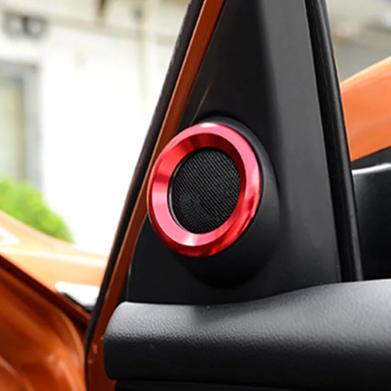 10530950363_1357099280