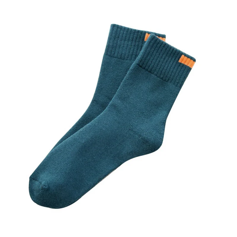 Зеленый Autumn winter new men\\\'s socks pure color terry thick warm Middle tube stockings casual men\\\'s socks - Цвет: Зеленый