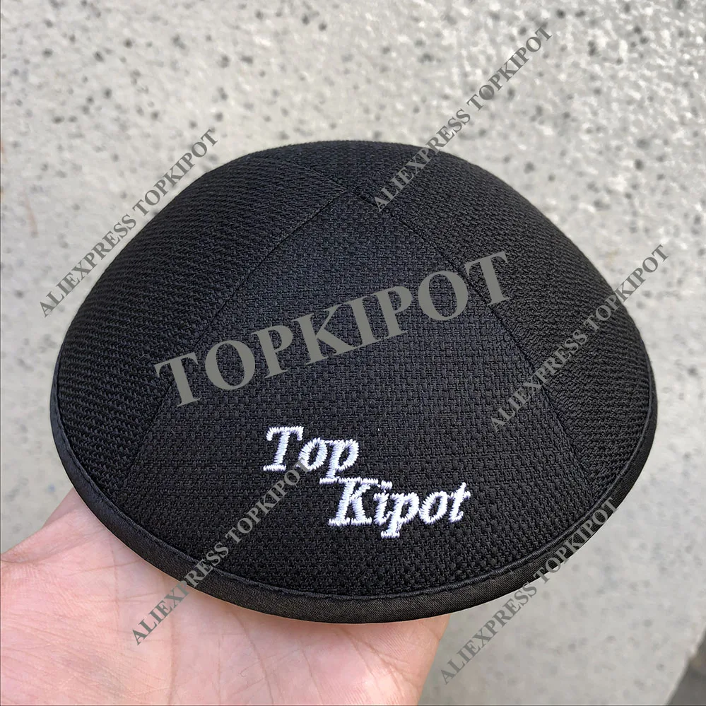 Специальный черный KIPPA с белой вышивкой TOPKIPOT