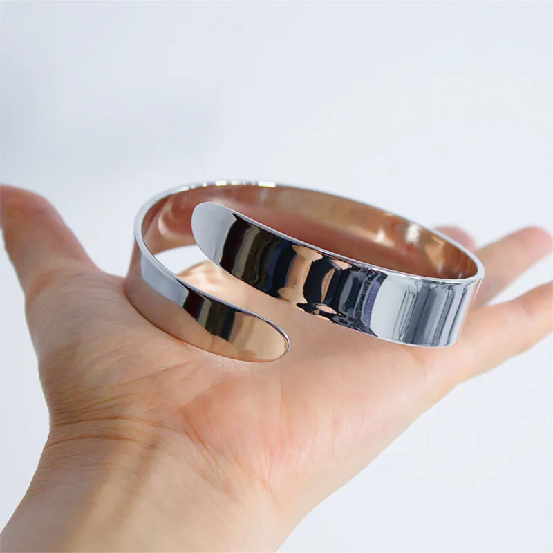 2pcs silver armband 70 см длинные кожаные перчатки с широкими рукавами воздушные шары с пышными рукавами из искусственной кожи унисекс Мужские и женские лакированные кожаные блестящие Серебристые перчатки WPU150 - Цвет: 2pcs silver armband