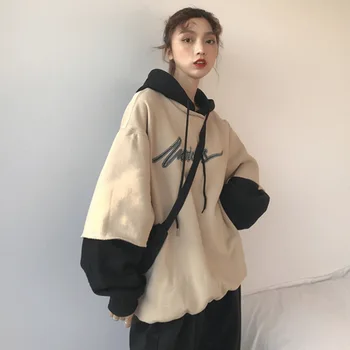 

Hat plus velvet vests women 2019 autumn new long sleeve loose personality stitching fake two Korean ins jacket