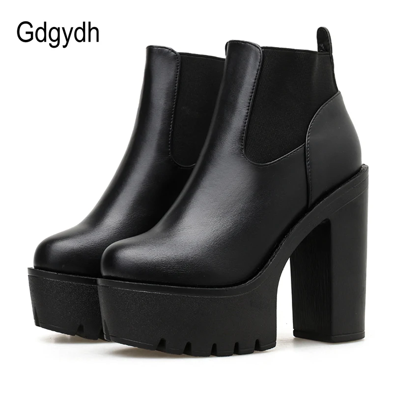 Женские кожаные ботинки Gdgydh черные однотонные на высоком каблуке и платформе