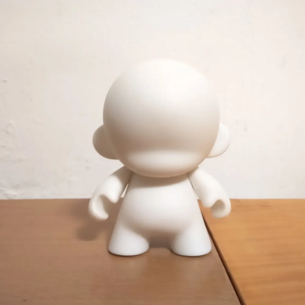 Wholesale 4inch Kidrobot Blank Munny DIY Paint Vinly Doll Action Figure