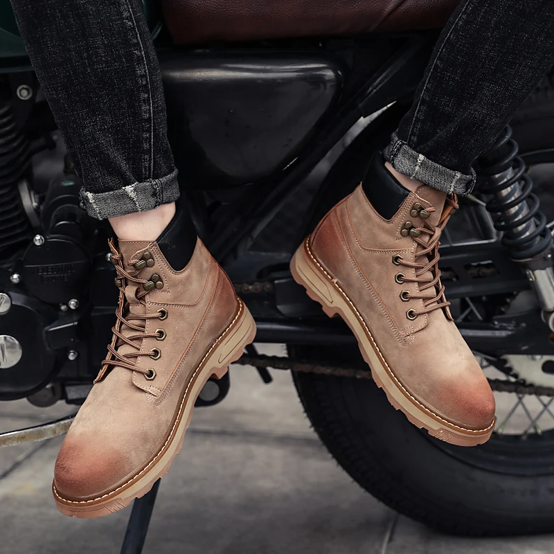 

2020 Men Genuine Leather Boots Casual British Design Non Slip Ankle Boots For men Fashion Men Warm Shoes men's footwear