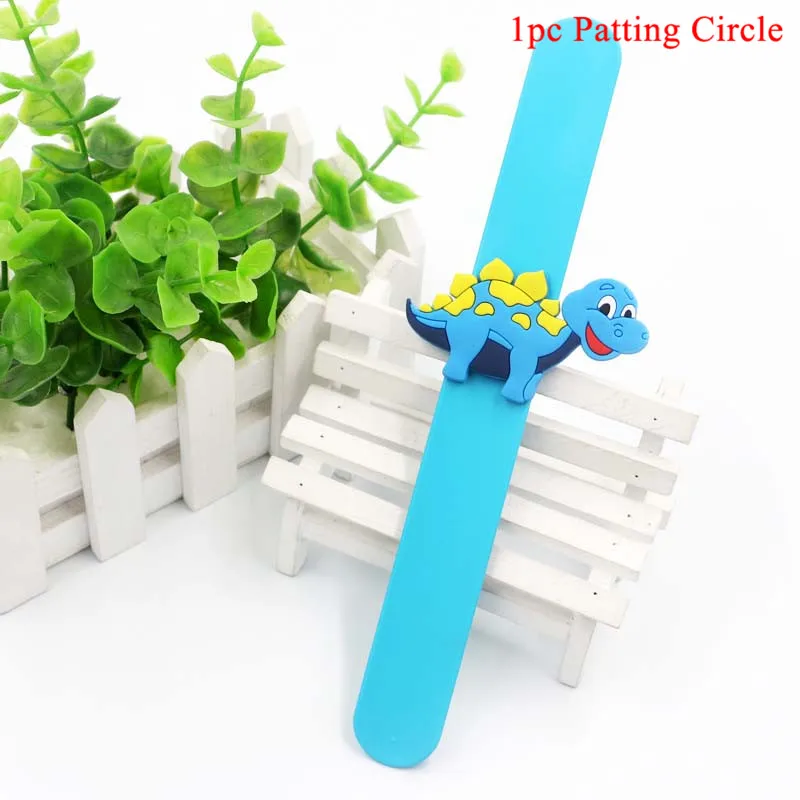 1pc Patting Circle 2 Реквизит Динозавр для вечеринки брелок для ключей динозавры кольцо браслеты ожерелья украшения для дня рождения подарок для детей Детские вечерние сувениры для душа - Цвет: 1pc Patting Circle 2