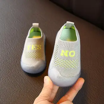 

Baby Boy Girl Shoes Kids Casual Sneakers Candy Color Cut-outs Cotton Fabric Breathable Soft Children Boys Girls Shoes