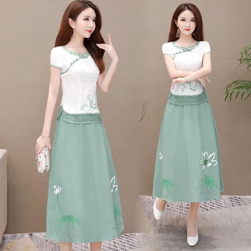 Винтажный комплект из двух предметов с вышитыми цветами коротким рукавом и