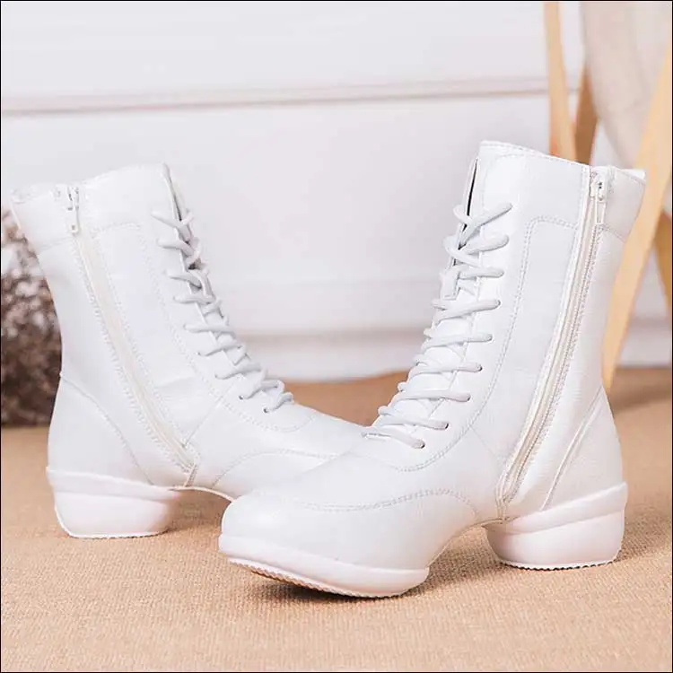Женские ботинки для танцев; Ботинки martin; г. Модная женская обувь; Mortorcycle Boots Feminina; римские ботинки; Botas Mujer; большие размеры 35-42