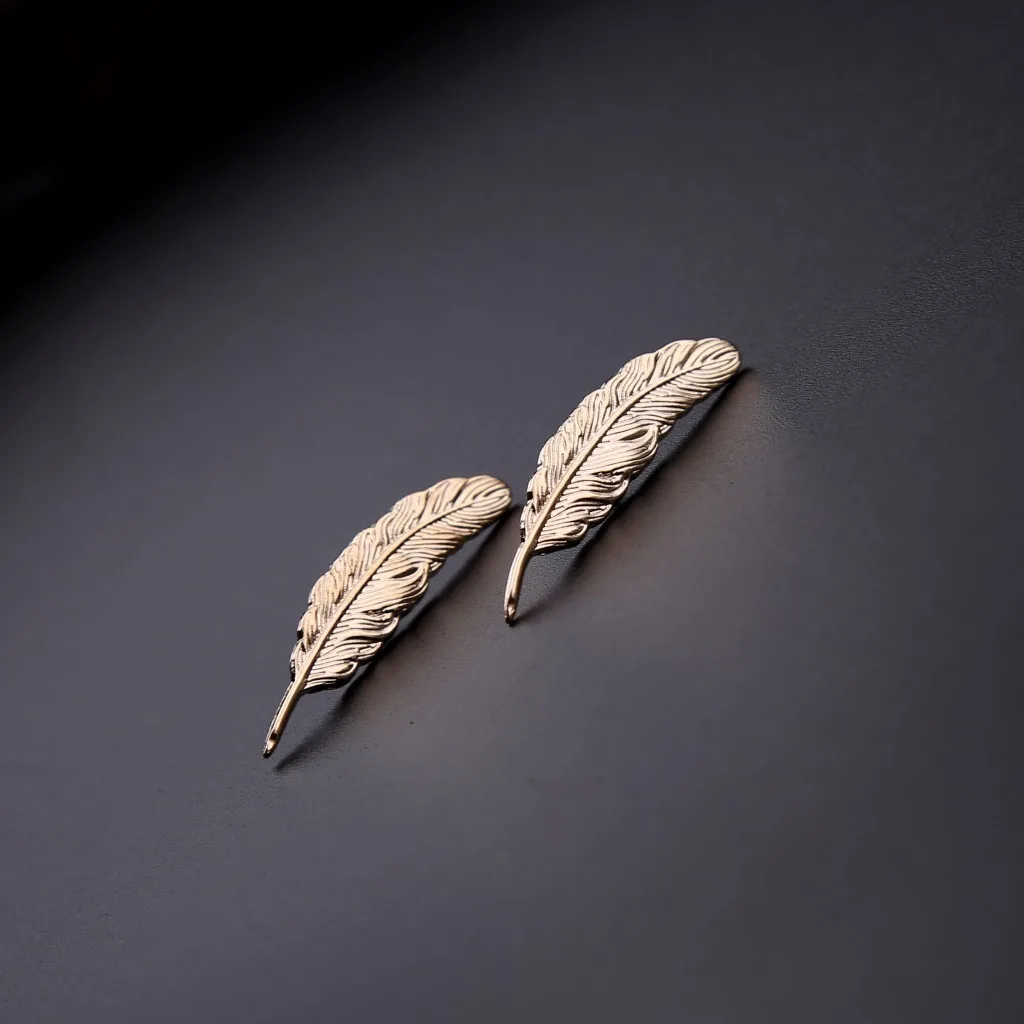 

Doreen Box Fashion Feather Brooches Alloy Gold Color Trendy Party Business Accessories For Gift Men & Women's Jewelry, 1 Piece