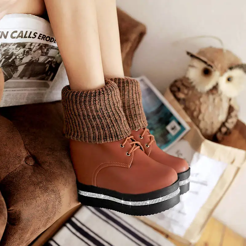 7E9A8384