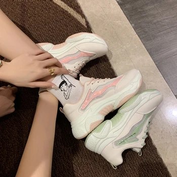 

2020 New Casual Shoes Women's Sneakers Autumn Outdoor Woman Shoes Fashion Breathable Soft Platform Bottom Board Shoes Microfiber