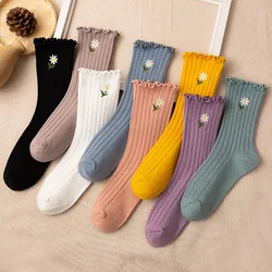 Socks Women 's New Net Red Curling Pile Female Embroidery Cute Small Daisy Medium Tube Casual Floral Fungus Lace Adult 1pc