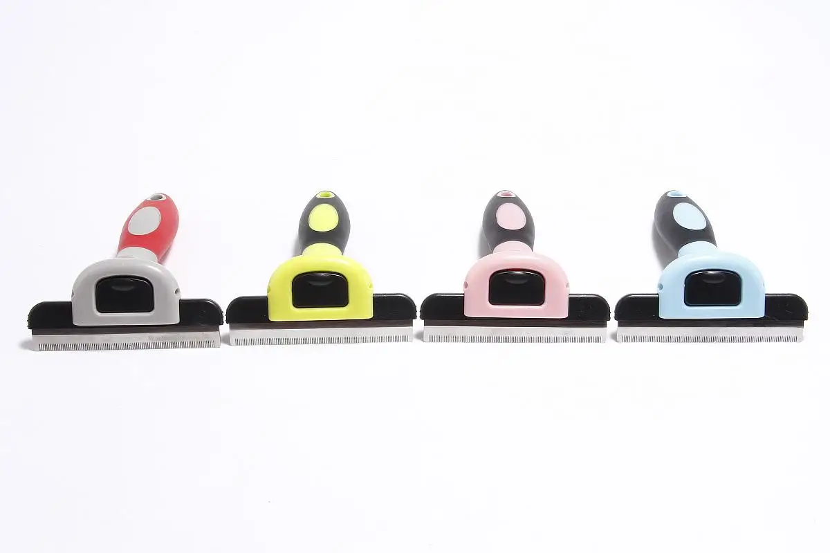 Pet hair removal comb (21). jpg