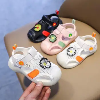 

Girls Small Daisies Sandals 2020 New Summer Breathable Toe Closed Mesh Sandals Boys Anti-Slippery Beach Shoes Chaussure Enfant