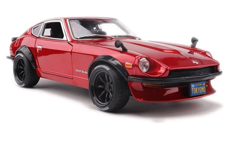 1:18 имитация сплава Nissans Datsun 240Z Спортивная литая под давлением металлическая модель автомобиля с рулевым колесом управления игрушки для детей HotWheele