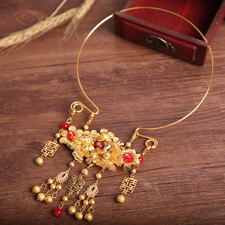 

Ancient Cheongsam Tassel Daily Hanfu Classical Chinese style Gold pendant Tassel Bride Necklace Performance Accessories Cosplay