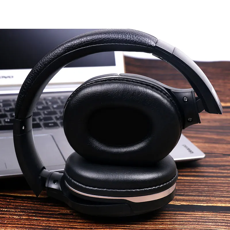 40mm Portable Wired Headphone Light-weight Adjustable foldable Headphone Bass Headset Colourful design for entertainment