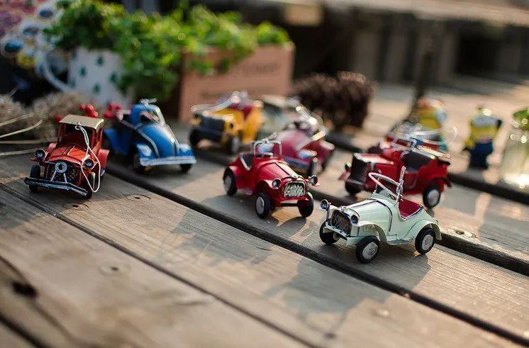 brinquedos retro car furnishing articles handwork creative home iron sheet car model Beetle car interiors juguetes scale models