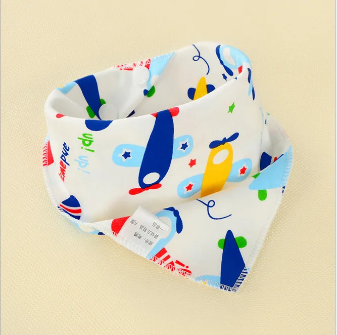 

Kids Baby Feeding Head Scarf Towel Bibs Boy Girls Cartoon Bandana Saliva Triangle Scarf Buckle Eating Burp Cloths Baby Things