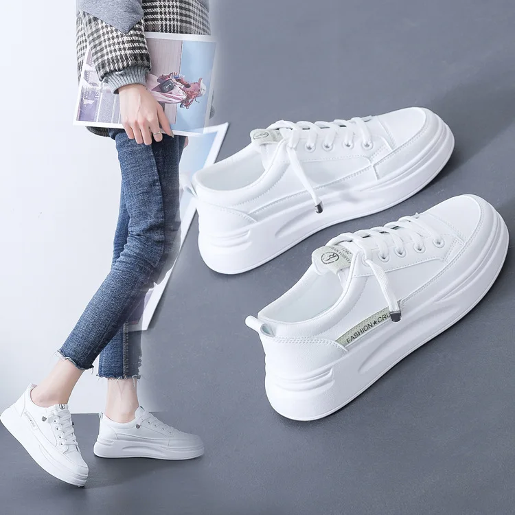 Spring new Korean versatile little white shoes girls running casual board shoes womens thick soled shoes