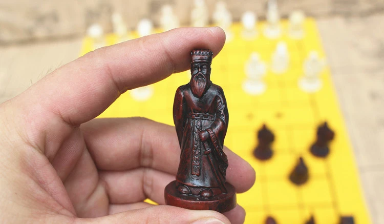 Китайский Набор для игры в шахматы новые традиционные Смолы Шахматы из замши кожа шахматы высокого качества шахматы, настольные игры в стиле ретро