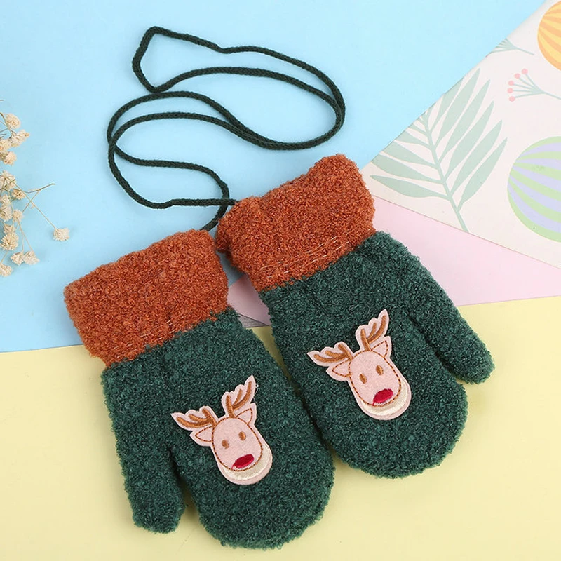 Wecute/ детские варежки милые теплые детские перчатки Рождественский лось перчатки для девочек и мальчиков рождественские подарки для детей - Цвет: Dark Green