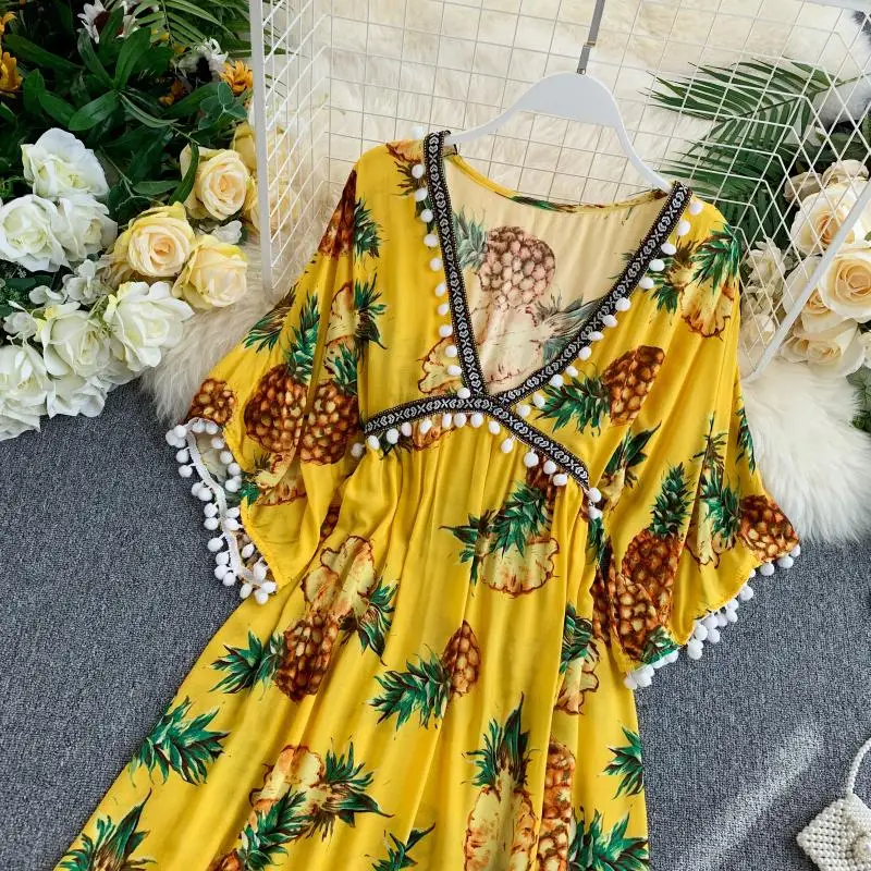 new fashion women's Beach holiday beach feminine deep V-neck pineapple print dress