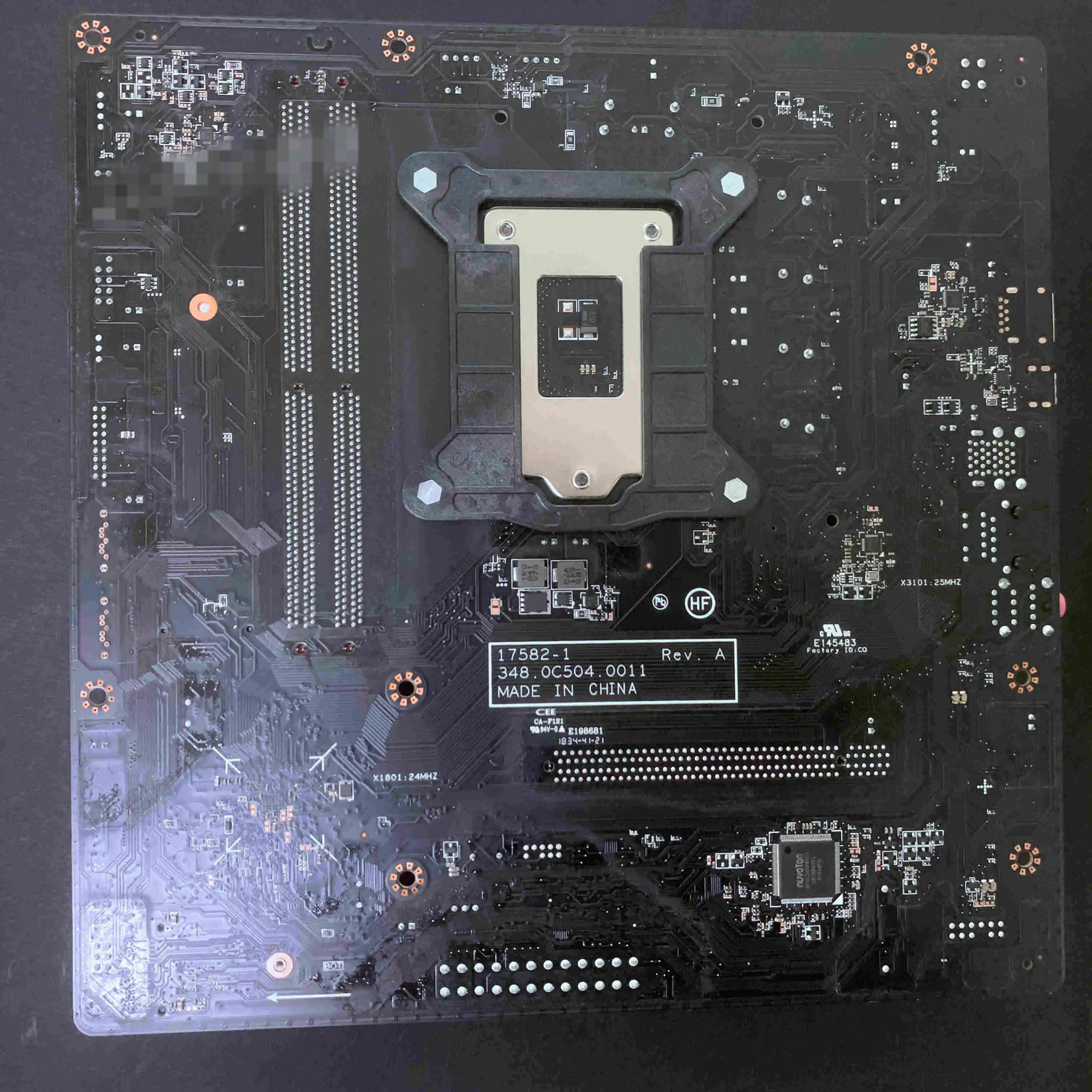 新しい HP OMEN OBELISK 875 875-0014 インテル Z370 LGA1151