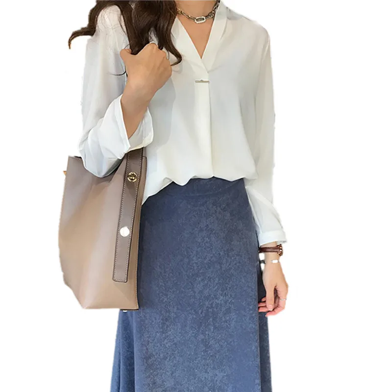 

Silk Korean Office Ladies Elegant Shirt Blouse Women Fashion Button Up Satin Shirt Vintage White Long Sleeve Shirts Tops