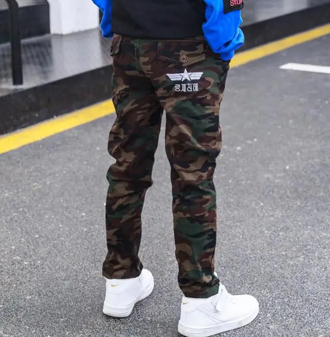 camouflage Камуфляжные джинсовые штаны для мальчиков, повседневные Хлопковые Штаны-шаровары с эластичной резинкой на талии, детские штаны для мальчиков синие, зеленые, армейские - Цвет: camouflage