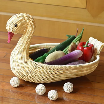 

Cartoon Rattan Fruit Basket Animal Shape Storage Basket Living Room Snacks Vegetable Food Finishing Storage Woven Fruit Baskets