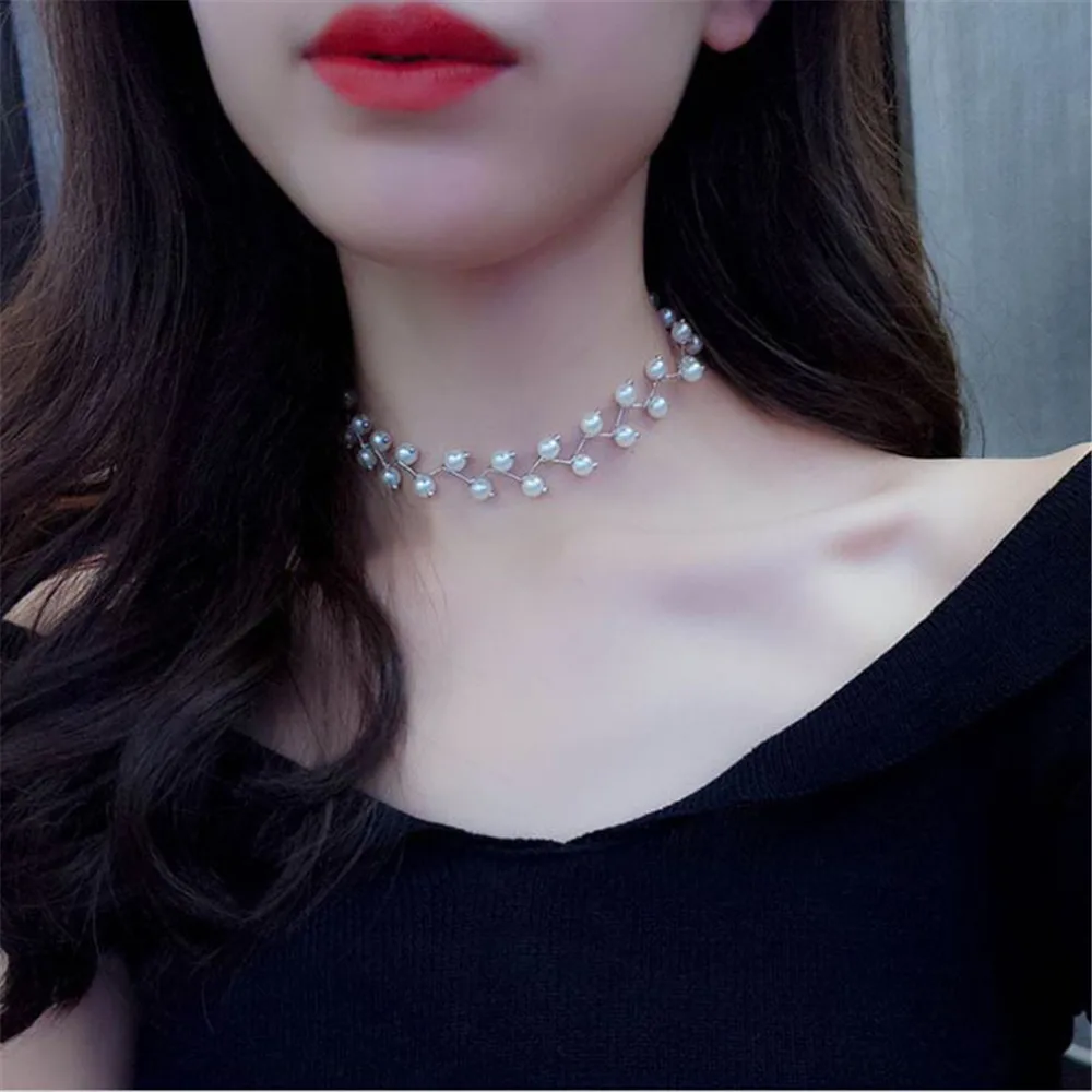 

CRLEY Luxury pearl necklace choker Gold Silver Color Chain Floating Pearl Necklace Charm Wedding Event Choker Necklace Jewelry