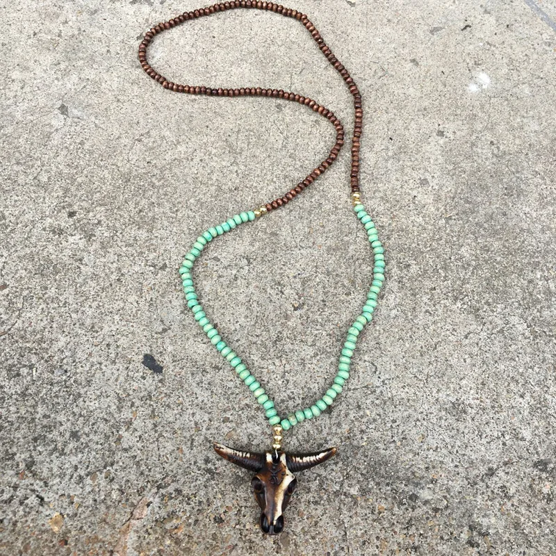 Boho-vintage-collar-de-hueso-de-vaca-artificial-tauren-cr-neo-colgante-mujeres-collar-largo-punk (2)