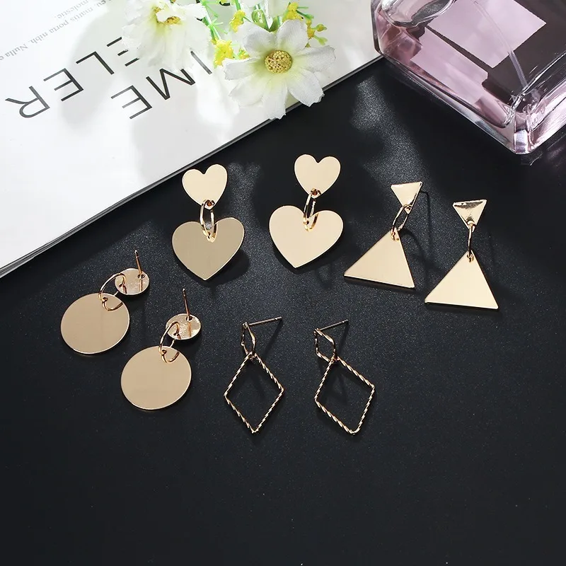 

Korean Fashion Metal Irregular Earrings Popular Jewelry Love Earrings Goddess Temperament Earrings for Women Wholesale