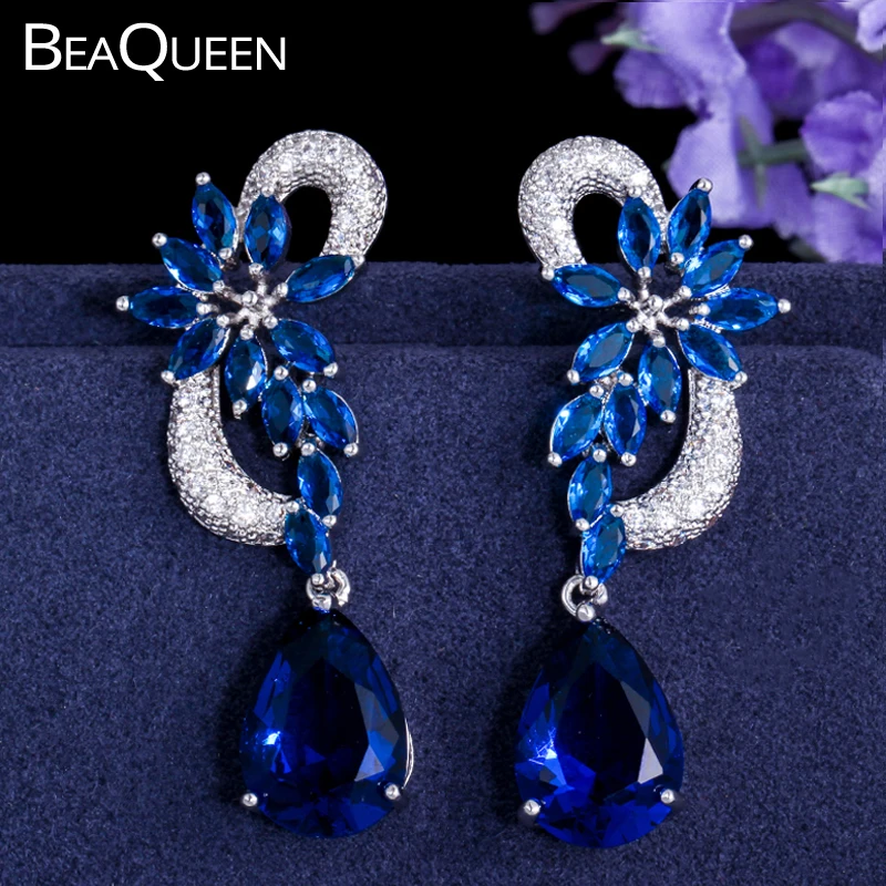 Женские свадебные серьги капли BeaQueen Dreamlike темно синие с фианитами и кристаллами