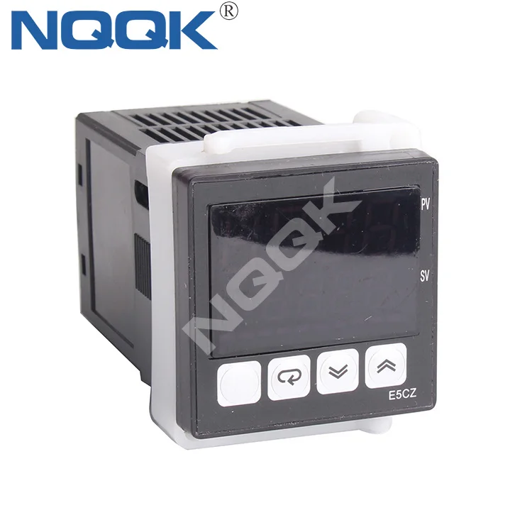 

E5CZ-QZ Digital Temperature Controller with 11-segment Display