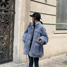 Женская зимняя высококачественная Меховая куртка из овечьей шерсти, свободные короткие теплые комбинезоны для девушек, роскошное шерстяное пальто LR17