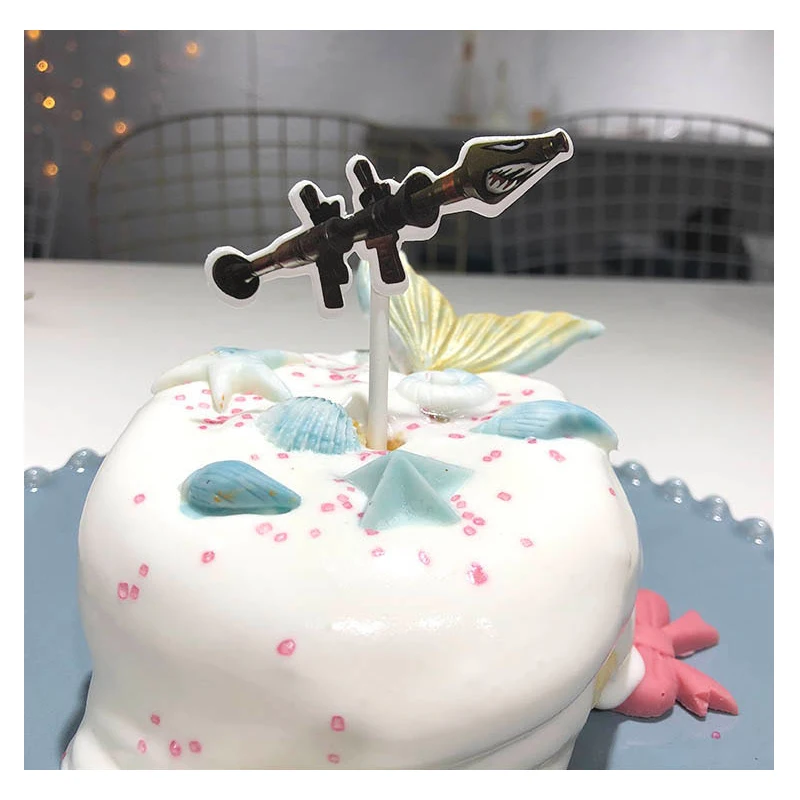 Decoration De Fete 24 Pieces Ensemble Gateau Drapeau Fortnite Jeu Jouet Fete Accessoires Anniversaire Cuisson Gateau Type 24pcs Cdiscount Maison