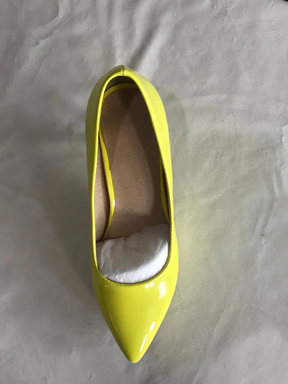 Туфли-лодочки; сезон весна-осень; новые стильные женские тонкие туфли на высоком тонком каблуке с острым закрытым носком; цвет желтый, белый; большие размеры 33-43
