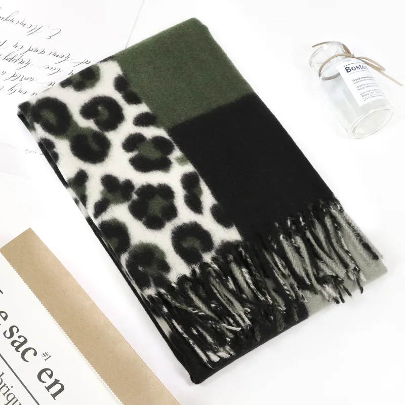 21016874795_1653969441